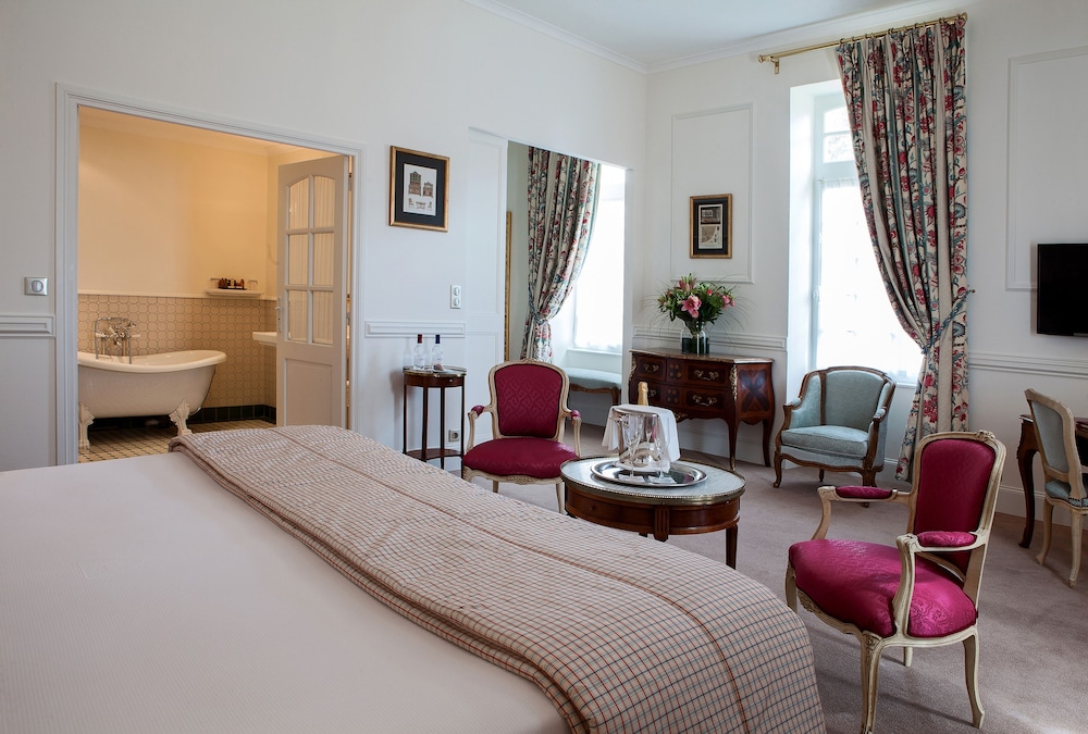 Prestige Room - Photo 1