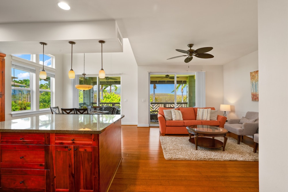 Condo, 3 Bedrooms