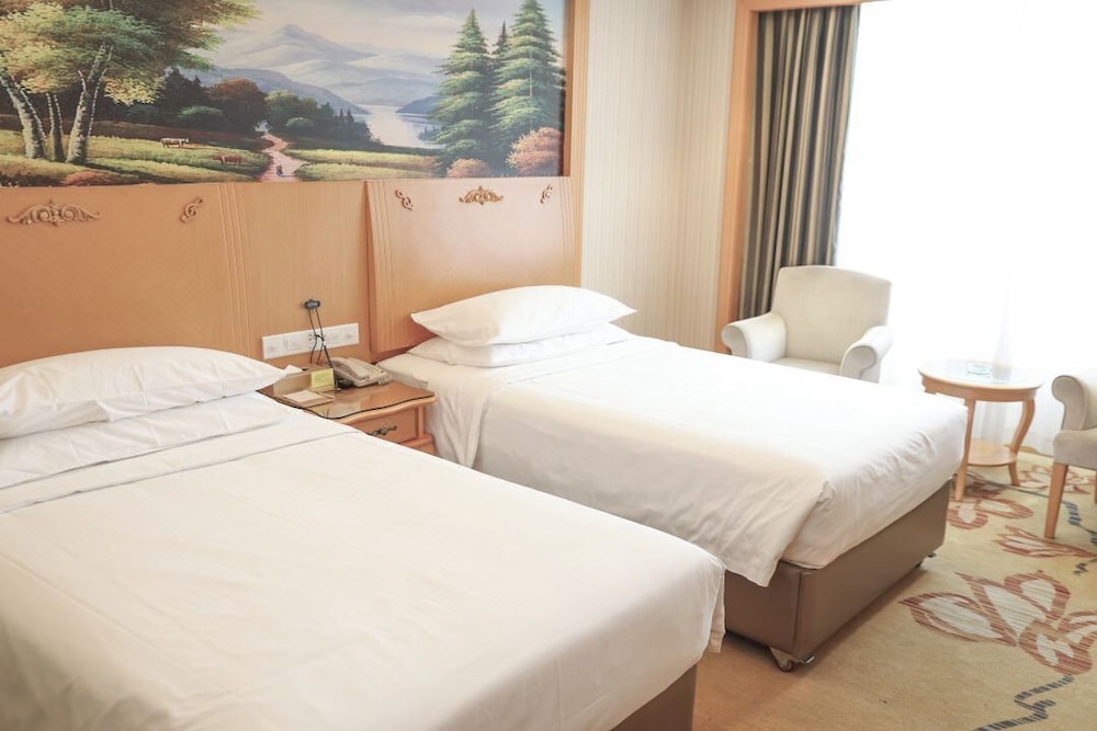 Comfort Twin Room