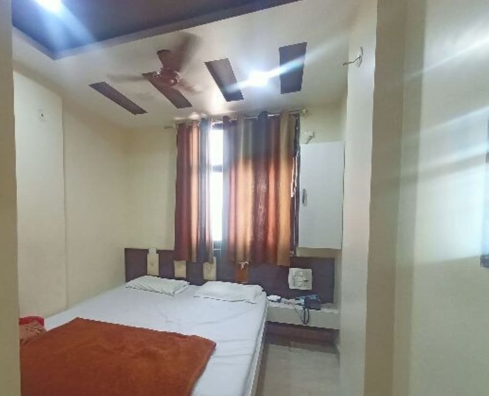 Deluxe Double Room photo 2