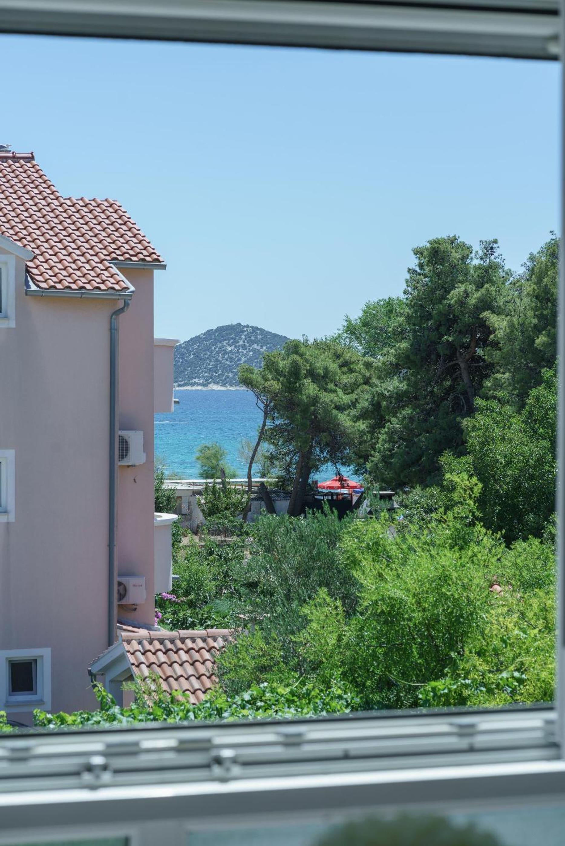 Studio with Sea View