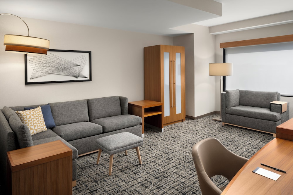 Hospitality Suite Two Queens - Photo 4