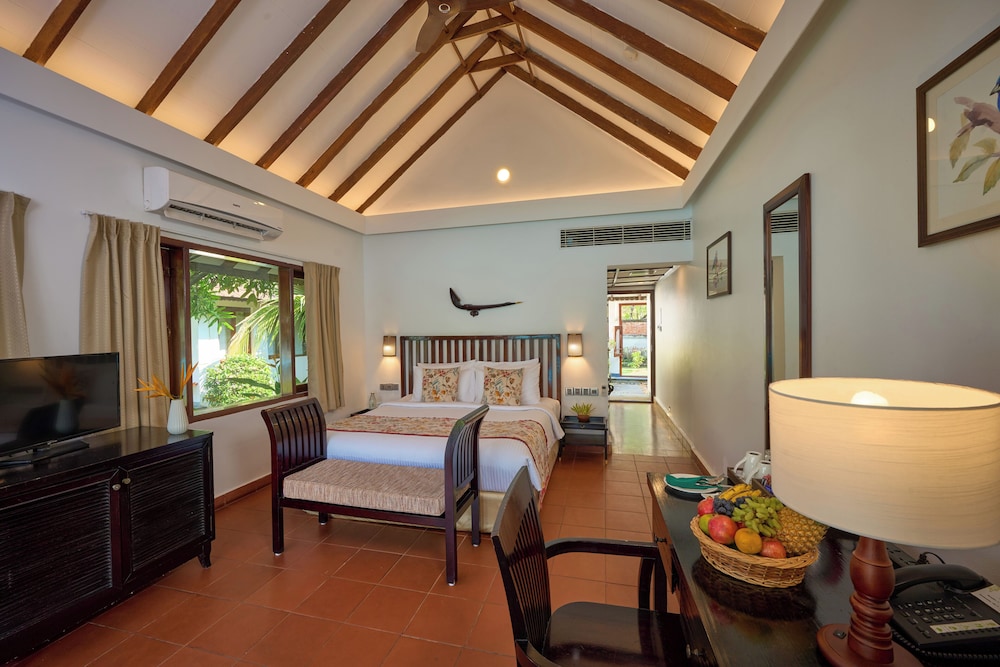 Poolside Premium Cottage