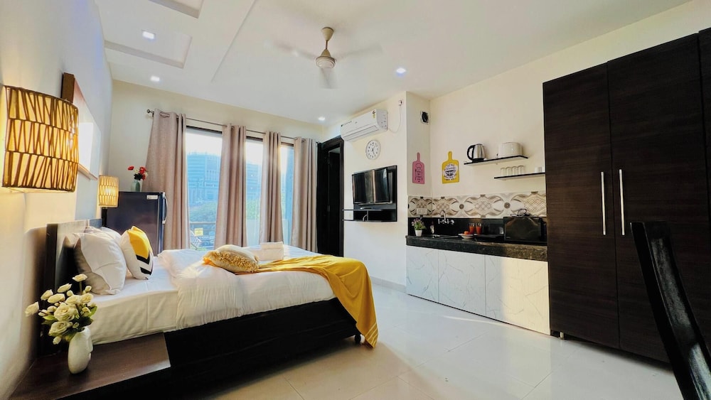Classic Studio with Balcony