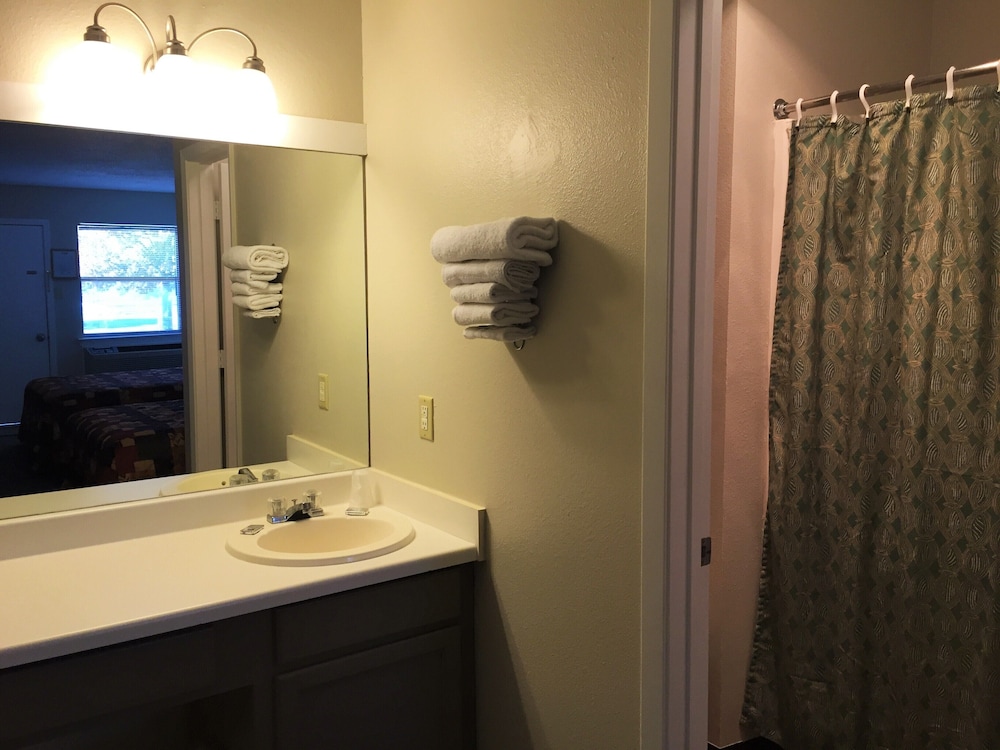 Standard Room photo 3
