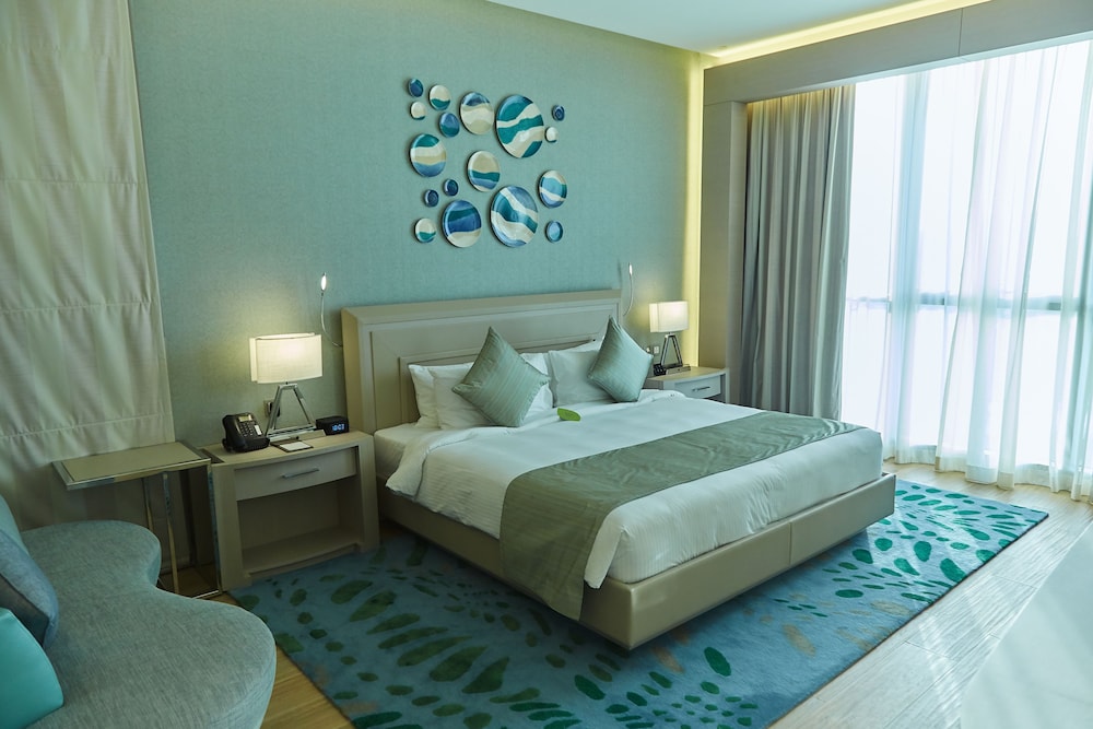 Deluxe Suite photo 2