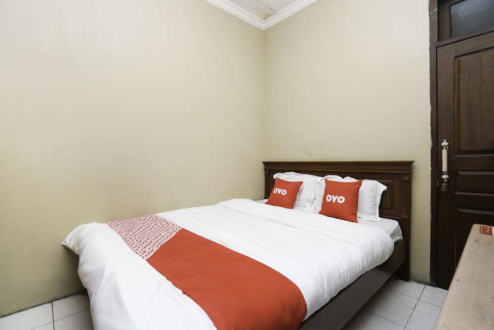 Basic Double Room