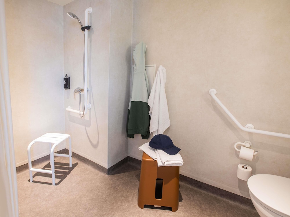 Standard Room, 2 Twin Beds, Accessible - Photo 2