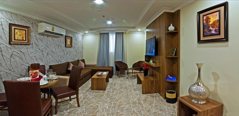 Elite Suite, 2 Bedrooms, 2 Bathrooms photo 1