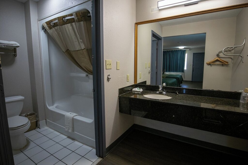 Double or Twin Room photo 2