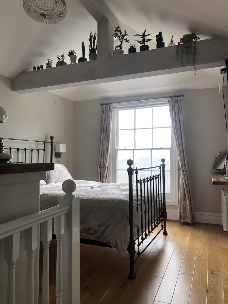 Double Room, Courtyard View (Room B) photo 2