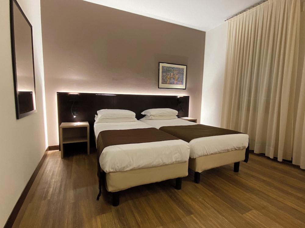 Room (Mistery) photo 1
