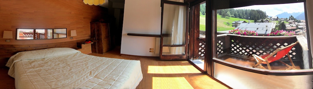 Family Quadruple Room photo 1