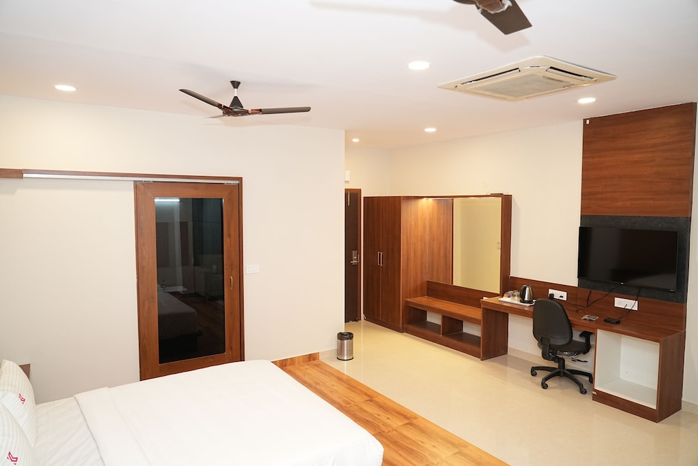 Deluxe Quadruple Room