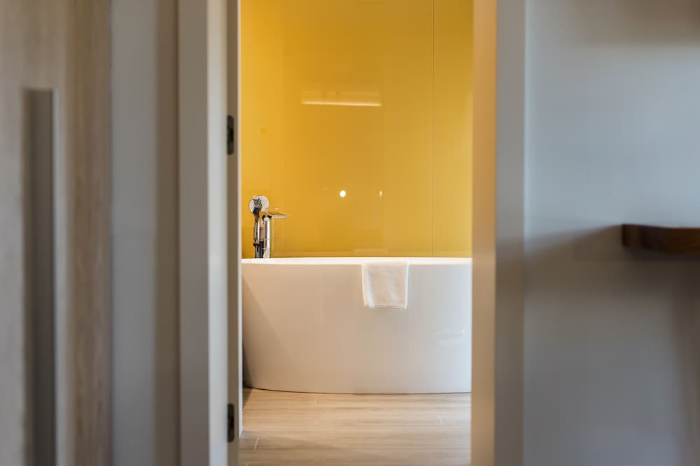 Suite, 2 Bedrooms (Garden Pool)