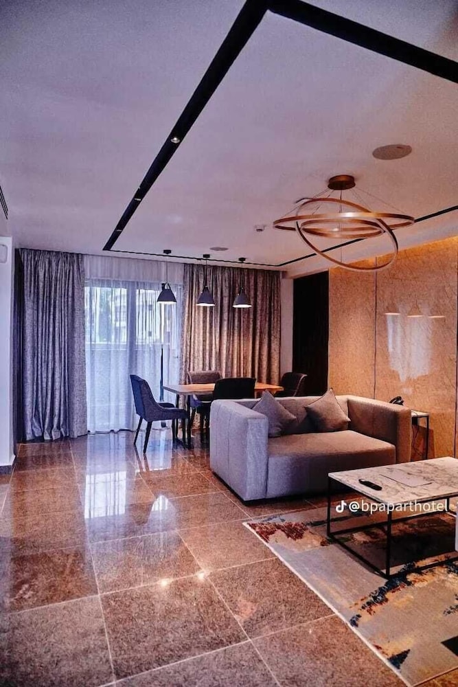 Premium Apartment