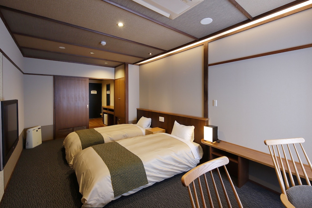 Western Style Room With Ocean View - Photo 6