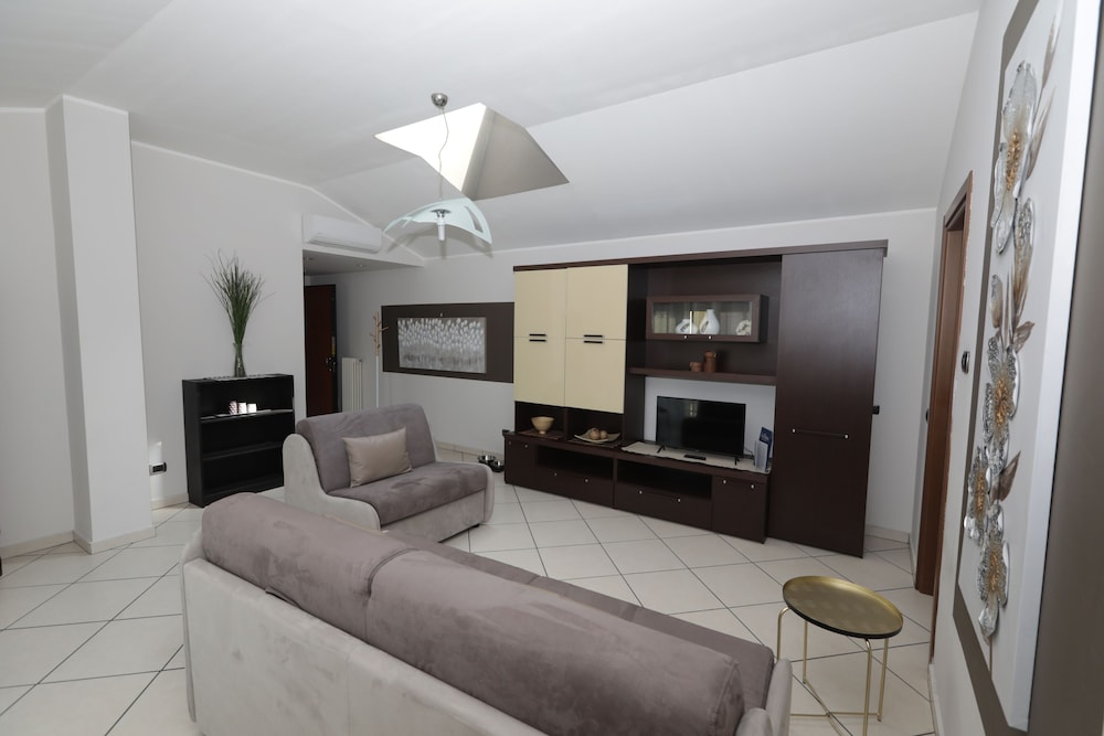 Royal Apartment