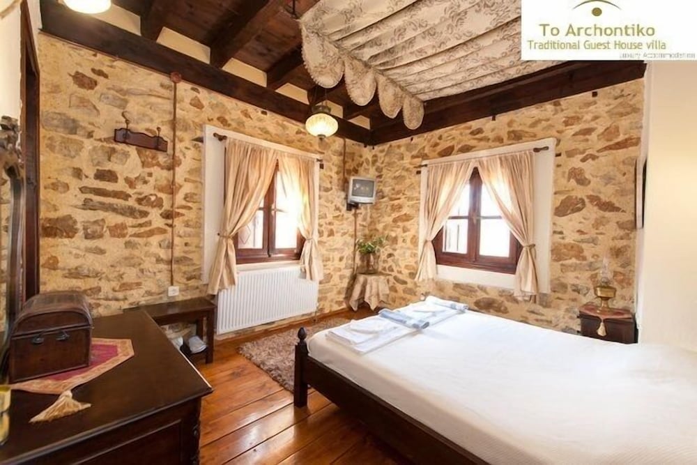 Double Room - Photo 2
