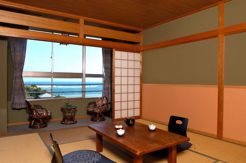 Japanese Style Room For 4 People - Photo 3
