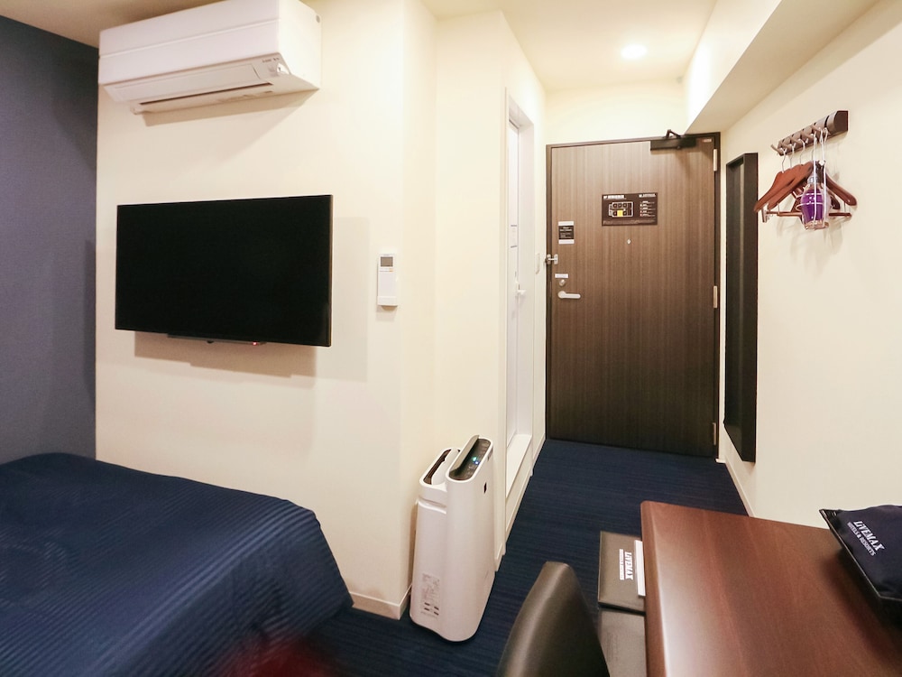 Single Room, Smoking photo 3