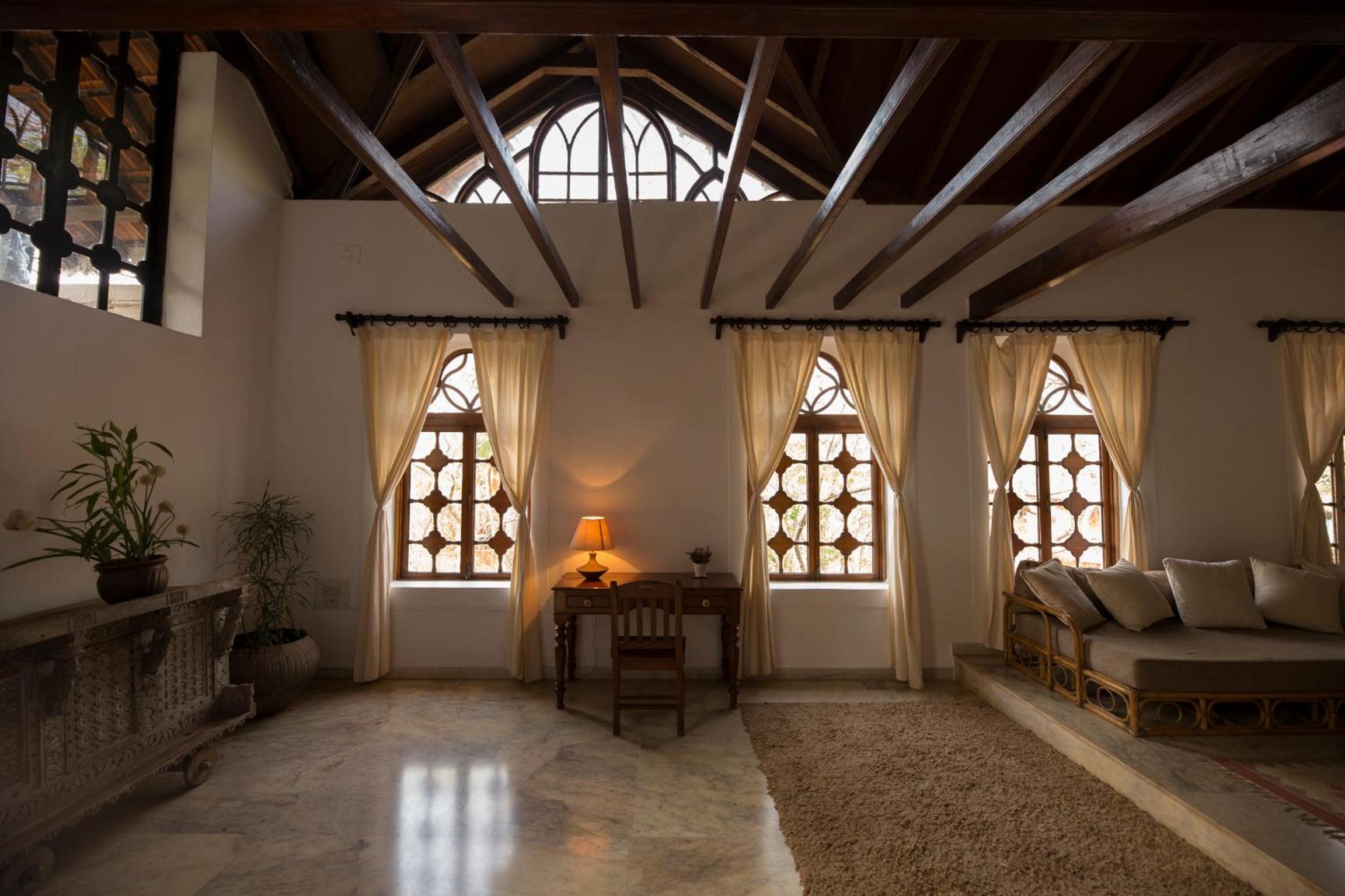 King Room with Balcony photo 2