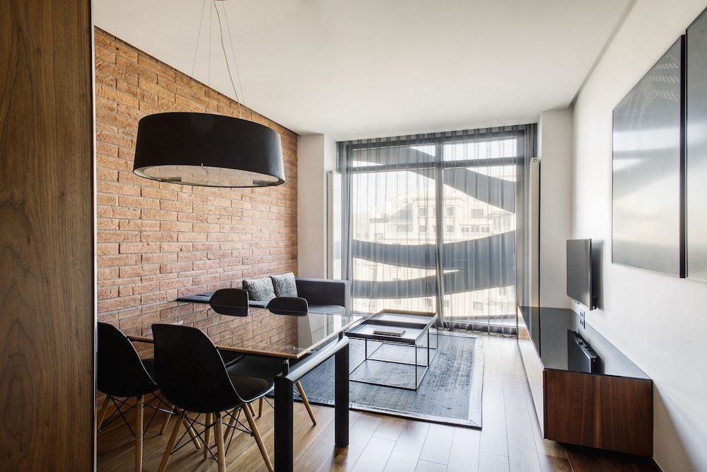 Deluxe Apartment, Balcony, City View