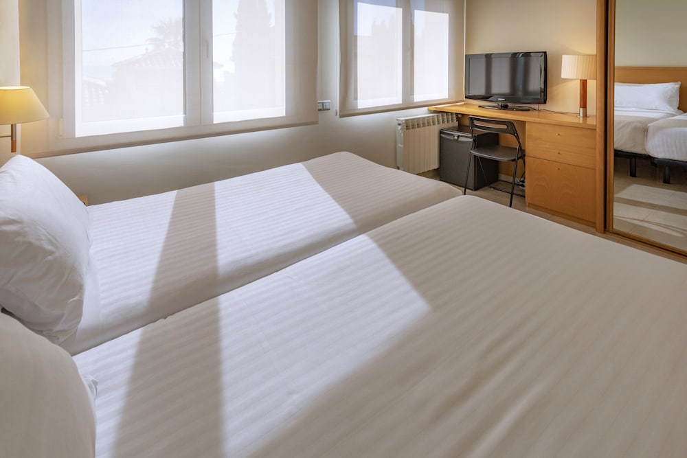 Standard Apartment (2 Pax, Without Kitchen) photo 3