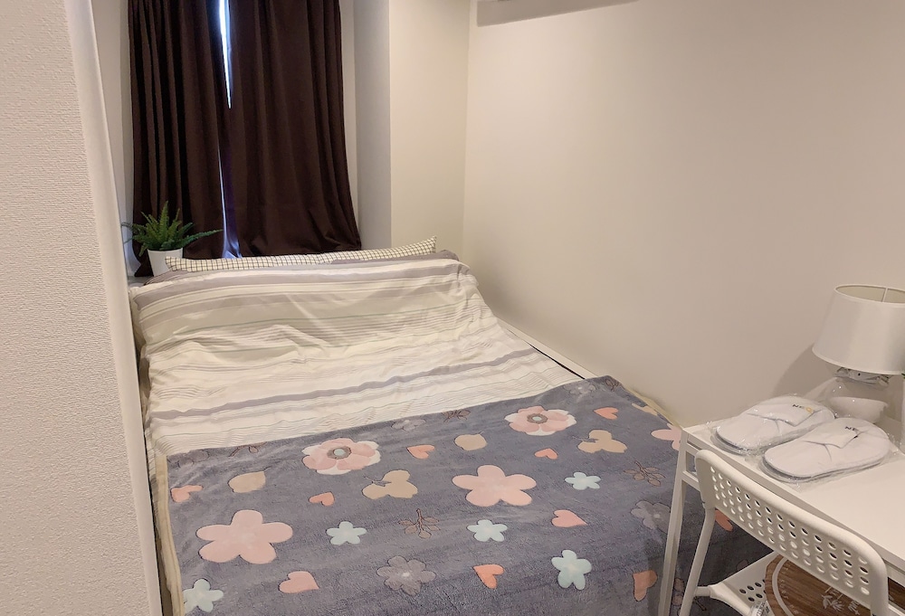 City Room photo 2