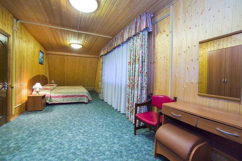 House (For 8 adults) photo 1