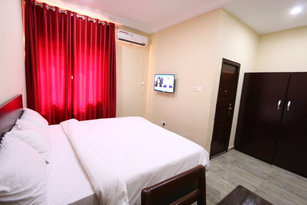 Basic Double Room photo 1