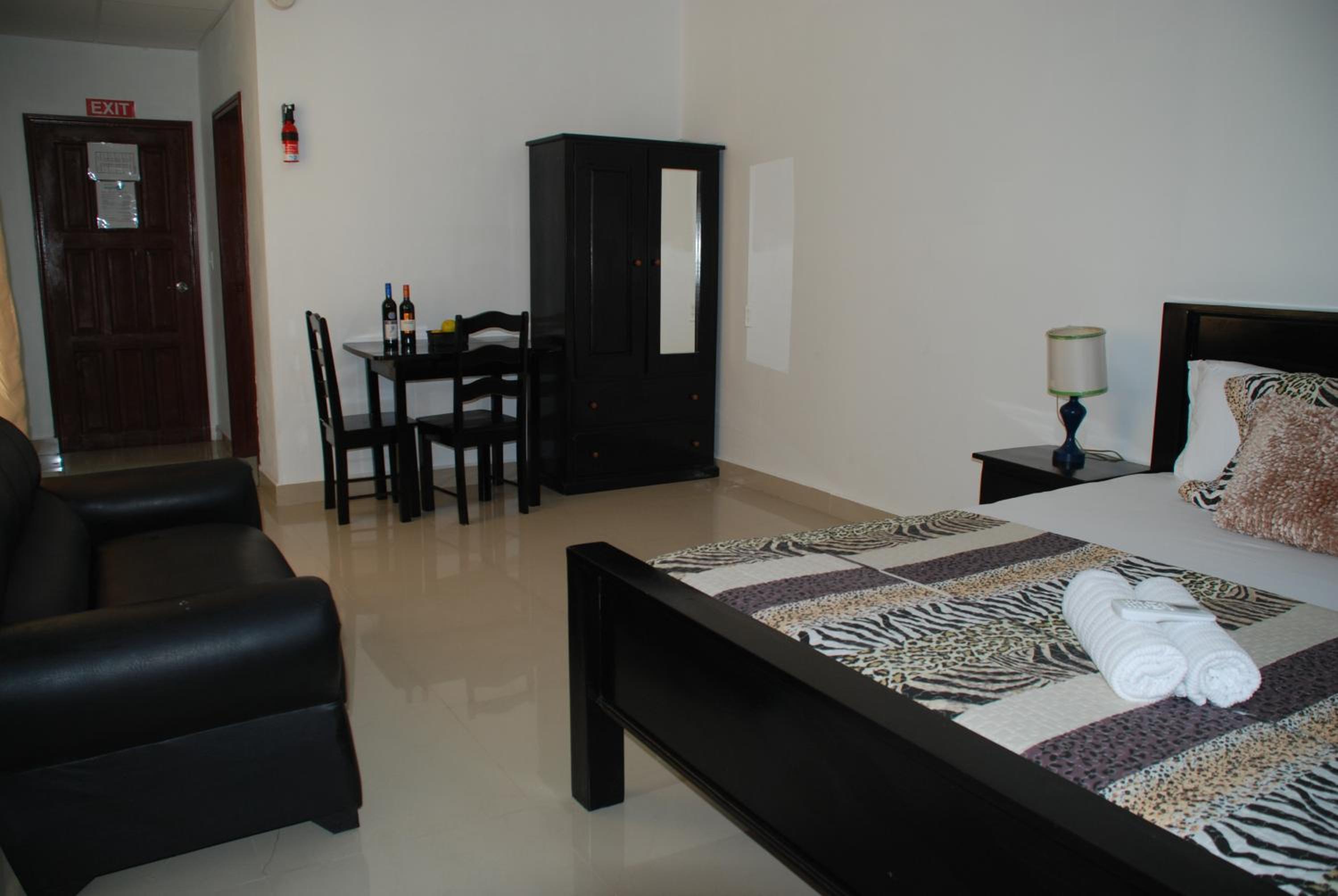 Deluxe King Room photo 1