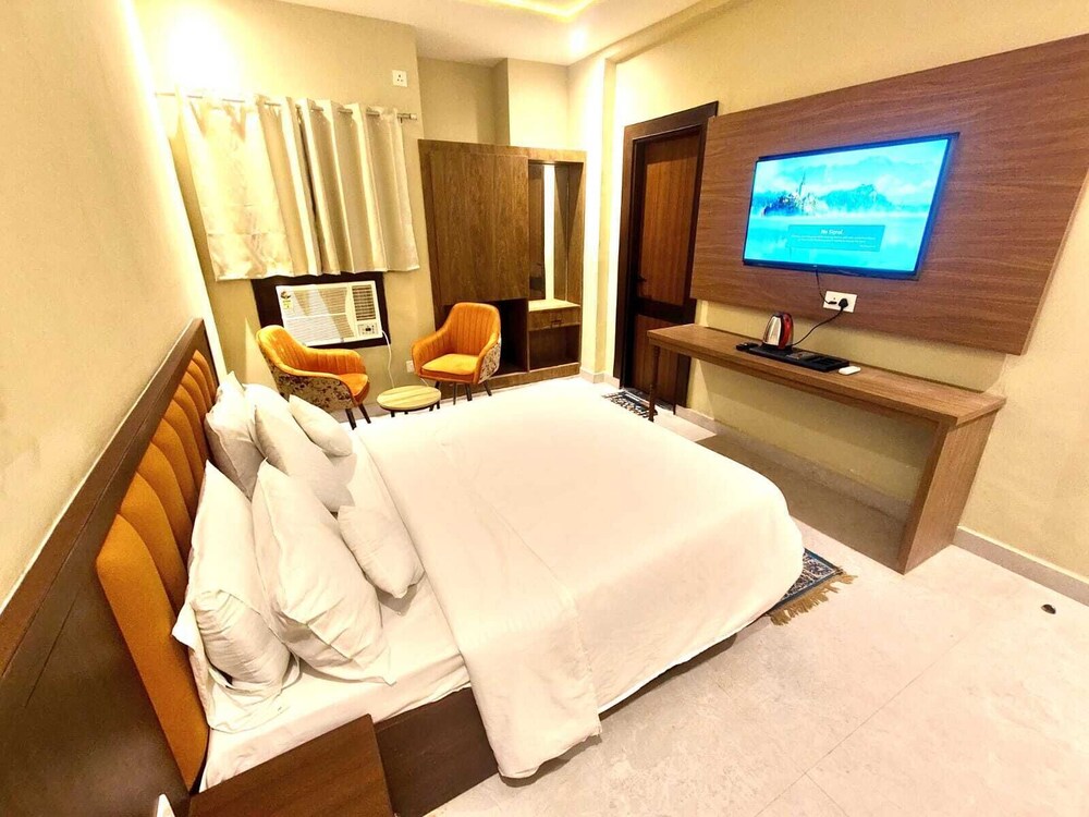 Presidential Room