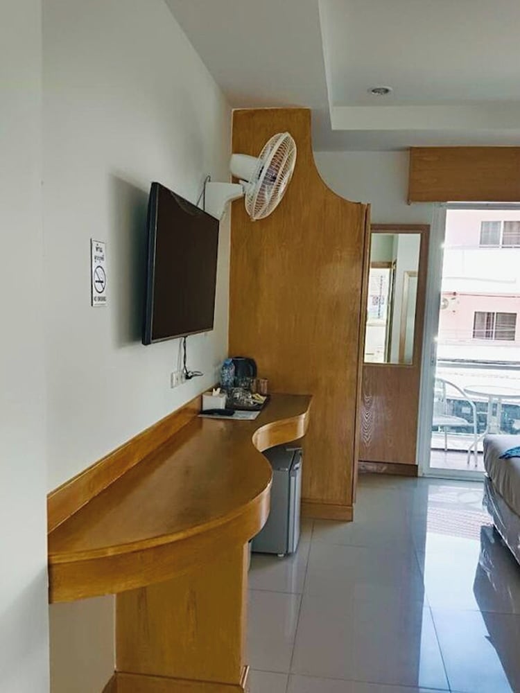 Triple Room, Balcony - Photo 20