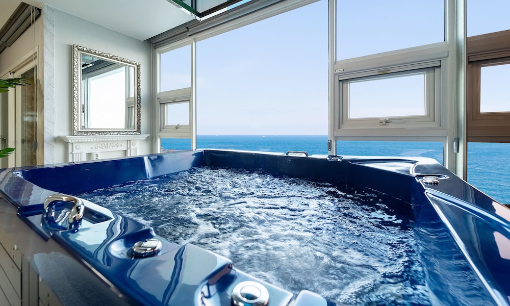 Ocean View Spa B3 photo 2