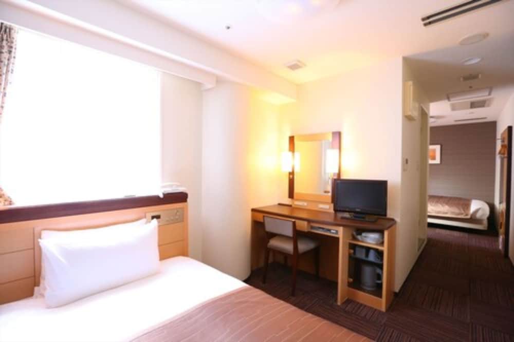 Separate Twin Room (Connecting Room), Non Smoking - Photo 2