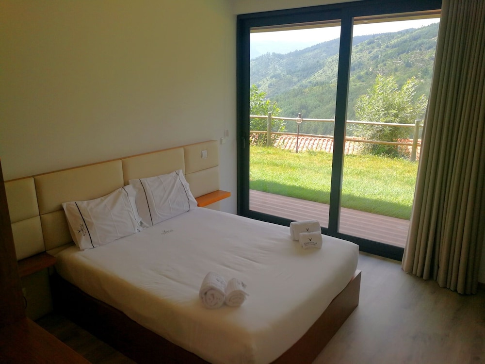 House, 2 Bedrooms