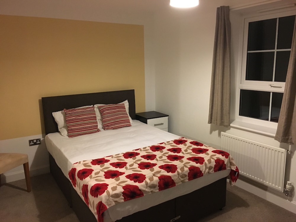 Double Room Single Use, Shared Bathroom photo 3