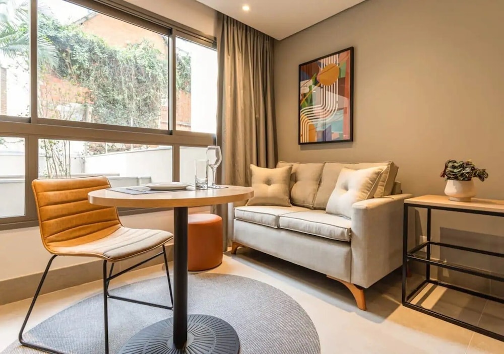 Premium Studio Suite - Photo 16