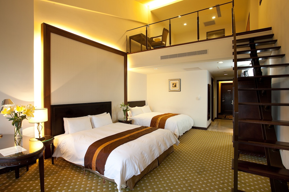Executive Suite