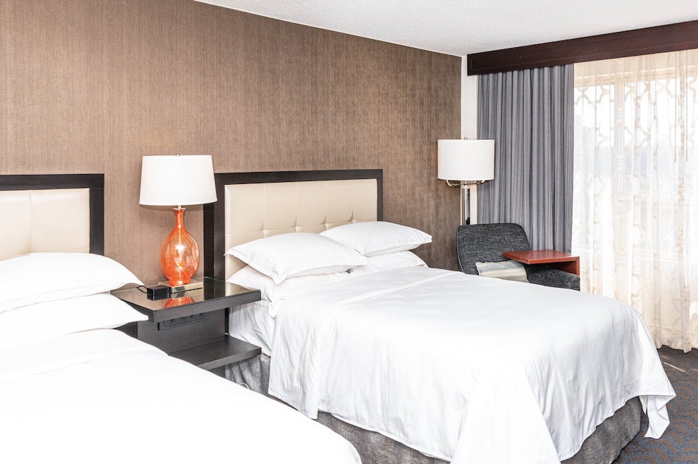 Traditional Room, 2 Double Beds, City View - Photo 5