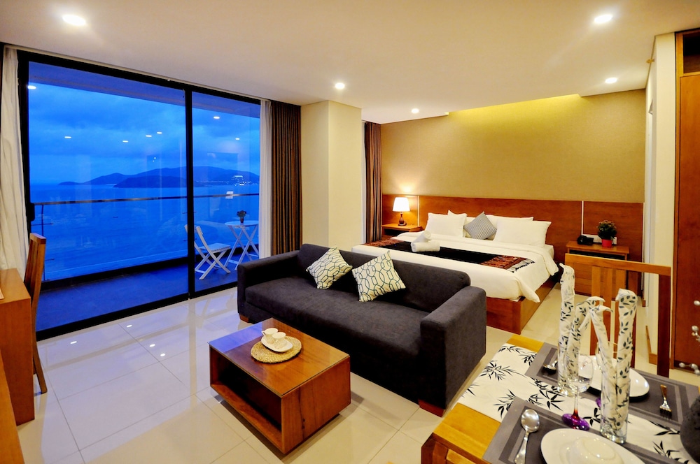 Exclusive Studio Suite, Ocean View, Sea Facing