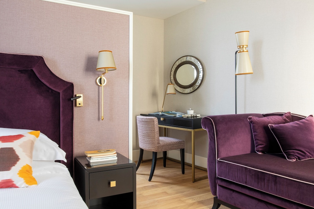 Superior Triple Room photo 3