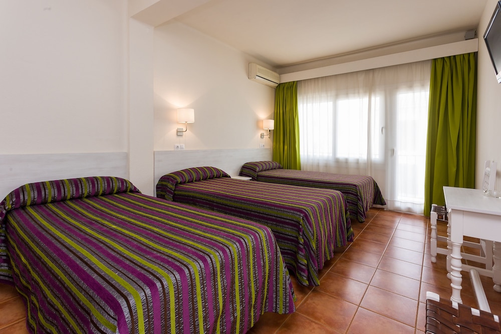 Triple Room - Photo 4