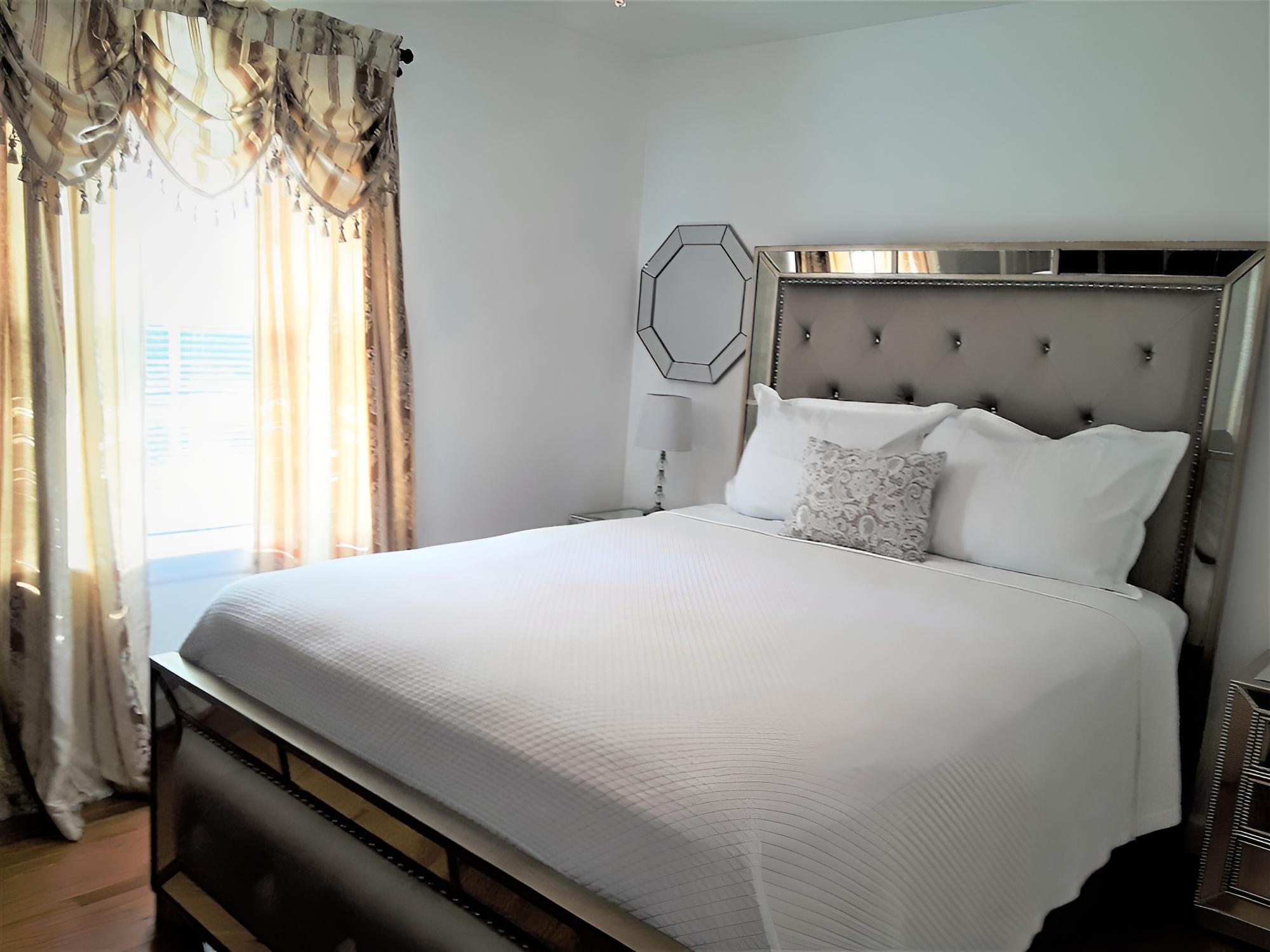 Queen Suite
