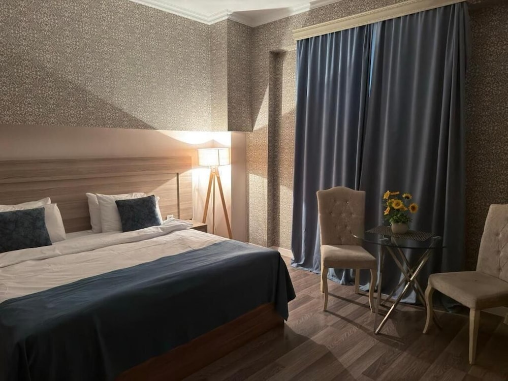 Premium Single Room