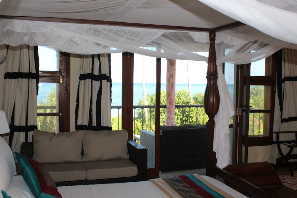 Double Room, Balcony, Ocean View (Zawadi)