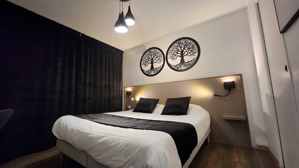 Double Room - Photo 2