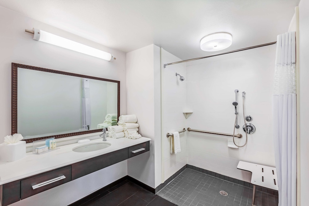Hampton Inn & Suites Houston I-10 West Park Row, Tx, Photo 3