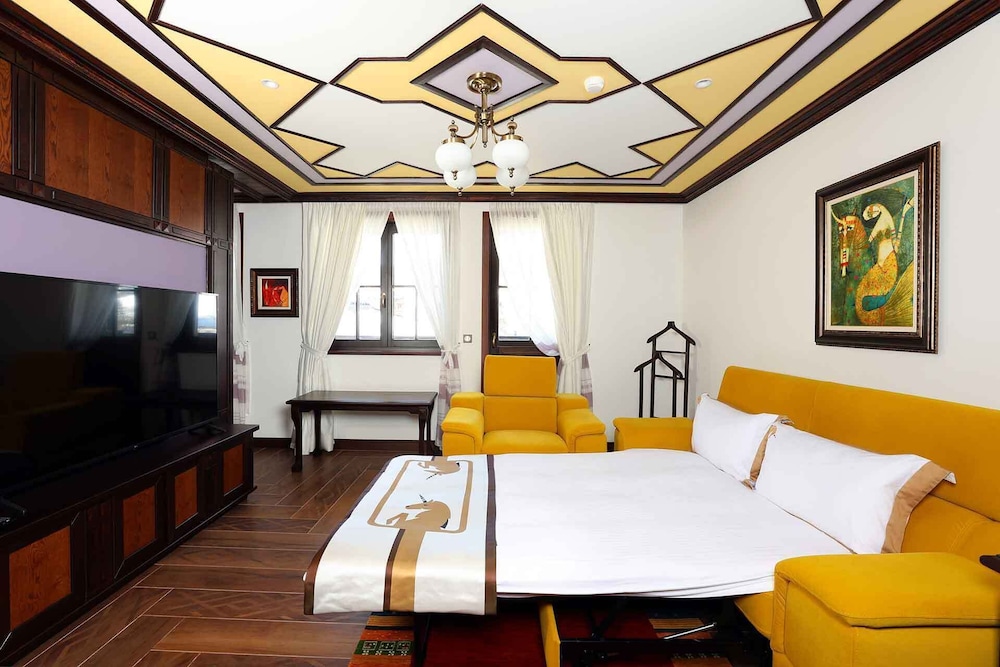 Executive Room photo 2